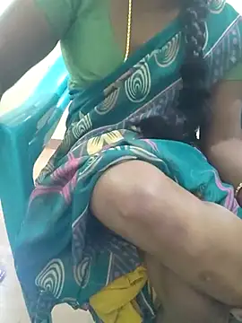 Snapshot of Tamil_roja69 chatting on February 2025 05:14:02 AM Tamil roja69 online show from February 2025 05:14:02 AM