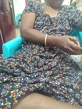 Snapshot of Tamil_roja69 chatting on March 2025 07:16:02 PM Tamil roja69 online show from March 2025 07:16:02 PM