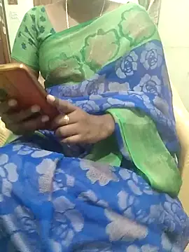 Snapshot of Tamil_roja69 chatting on March 2025 04:13:02 PM Tamil roja69 online show from March 2025 04:13:02 PM