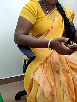 Snapshot of Tamil_roja69 chatting on October 2025 04:15:02 PM Tamil roja69 online show from October 2025 04:15:02 PM