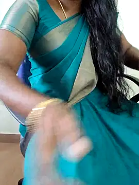 Snapshot of Tamil_roja69 chatting on October 2025 06:48:01 AM Tamil roja69 online show from October 2025 06:48:01 AM