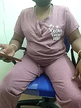 Snapshot of Tamil_roja69 chatting on October 2025 04:09:02 PM Tamil roja69 online show from October 2025 04:09:02 PM