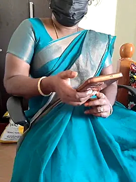 Snapshot of Tamil_roja69 chatting on November 2025 05:05:01 AM Tamil roja69 online show from November 2025 05:05:01 AM