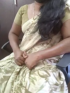 Snapshot of Tamil_roja69 chatting on December 2025 06:17:02 AM Tamil roja69 online show from December 2025 06:17:02 AM