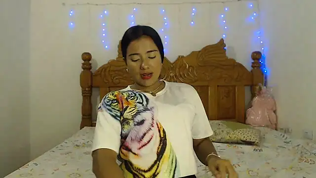 Coral0403 online show from January 2025 10:52:02 PM