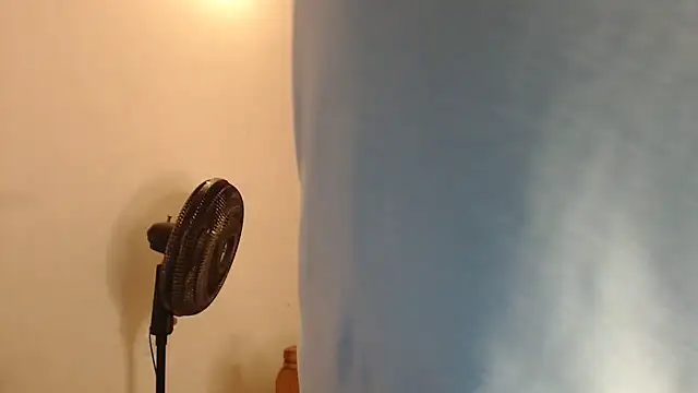 Coral0403 online show from February 2025 06:11:02 PM