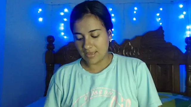 Coral0403 online show from March 2025 11:14:02 PM