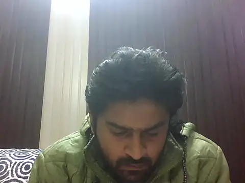 Snapshot of indihotguy chatting on December 2025 11:39:02 AM indihotguy online show from December 2025 11:39:02 AM