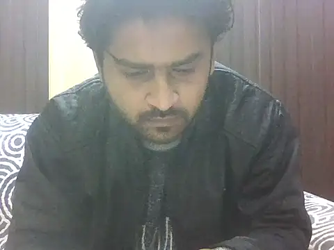 Snapshot of indihotguy chatting on January 2026 10:17:02 AM indihotguy online show from January 2026 10:17:02 AM