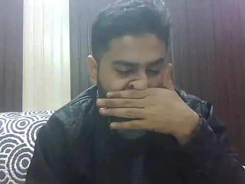 Snapshot of indihotguy chatting on February 2026 01:43:01 PM indihotguy online show from February 2026 01:43:01 PM