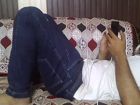 indihotguy online show from May 2026 03:08:02 PM