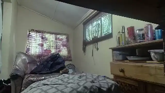 Snapshot of poesnuus999 chatting on September 2025 10:51:02 AM poesnuus999 online show from September 2025 10:51:02 AM