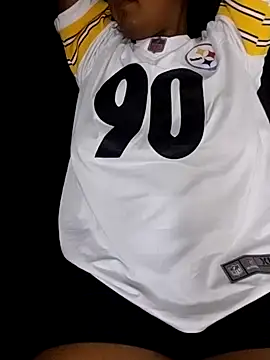 Snapshot of Queen-BD chatting on October 2025 09:53:01 PM Queen-BD online show from October 2025 09:53:01 PM