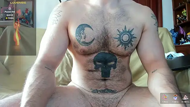 Snapshot of Lyon_White chatting on September 2025 12:38:02 PM Lyon White online show from September 2025 12:38:02 PM