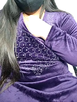 tanvihot2 online show from November 2025 04:24:02 AM