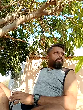 Snapshot of carria_homes chatting on January 2025 11:09:02 AM carria homes online show from January 2025 11:09:02 AM