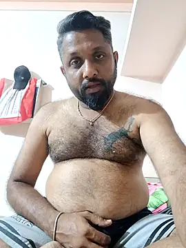 Snapshot of carria_homes chatting on January 2025 09:17:02 PM carria homes online show from January 2025 09:17:02 PM