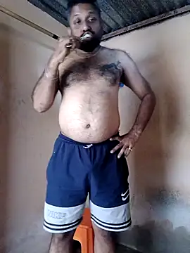 Snapshot of carria_homes chatting on January 2025 03:55:02 AM carria homes online show from January 2025 03:55:02 AM