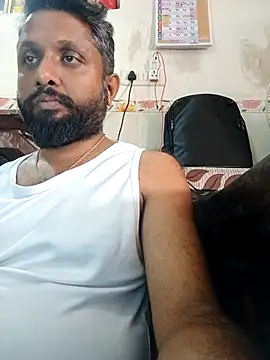 Snapshot of carria_homes chatting on March 2025 09:00:01 AM carria homes online show from March 2025 09:00:01 AM