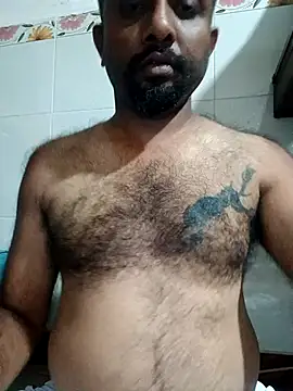 Snapshot of carria_homes chatting on November 2025 07:02:02 PM carria homes online show from November 2025 07:02:02 PM