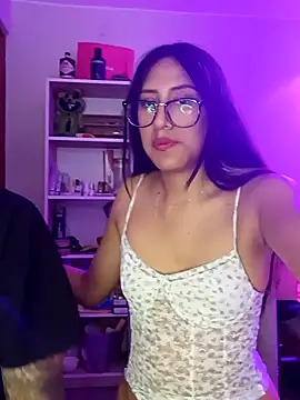 Snapshot of gabrielaycarlos chatting on January 2025 11:32:02 PM gabrielaycarlos online show from January 2025 11:32:02 PM