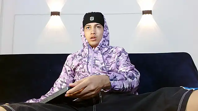 Br4ndxpimm online show from October 2025 03:10:01 PM