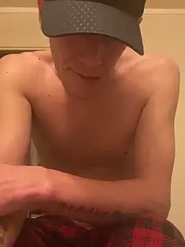 Snapshot of 87Mac87 chatting on December 2024 08:39:02 AM 87Mac87 online show from December 2024 08:39:02 AM