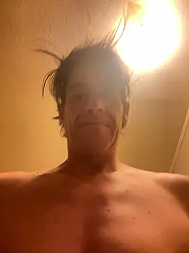 Snapshot of 87Mac87 chatting on January 2026 03:54:02 AM 87Mac87 online show from January 2026 03:54:02 AM