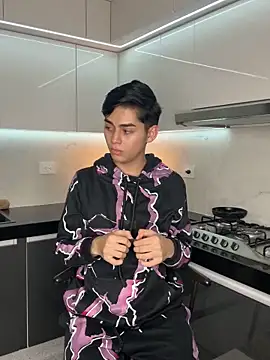 Snapshot of Maxi_little chatting on September 2025 12:22:02 AM Maxi little online show from September 2025 12:22:02 AM