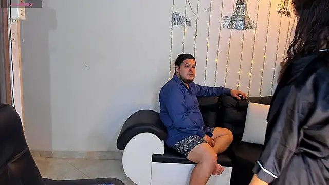 Snapshot of narendra_dayaramm chatting on November 2025 01:21:02 PM narendra dayaramm online show from November 2025 01:21:02 PM