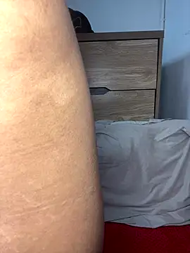 Snapshot of Ninabrunette18 chatting on October 2025 11:36:01 AM Ninabrunette18 online show from October 2025 11:36:01 AM