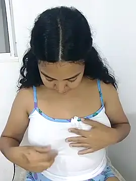 Brendabluee online show from February 2025 02:48:02 AM