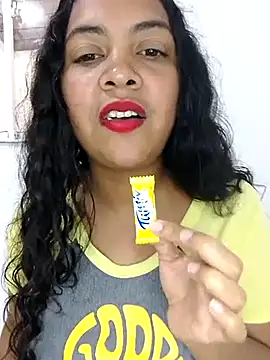 Brendabluee online show from February 2025 07:06:01 PM