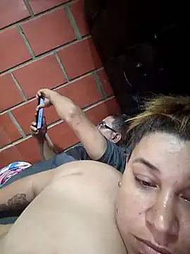 emili1998ve online show from January 2025 11:02:02 PM