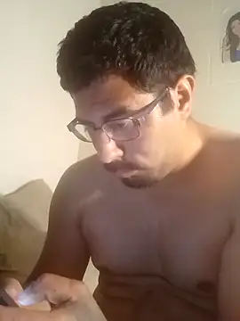 k1oudE online show from February 2026 09:54:01 AM