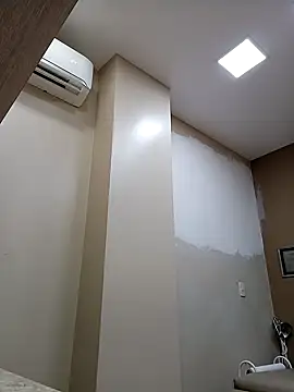 rosifernan online show from February 2025 10:18:02 AM