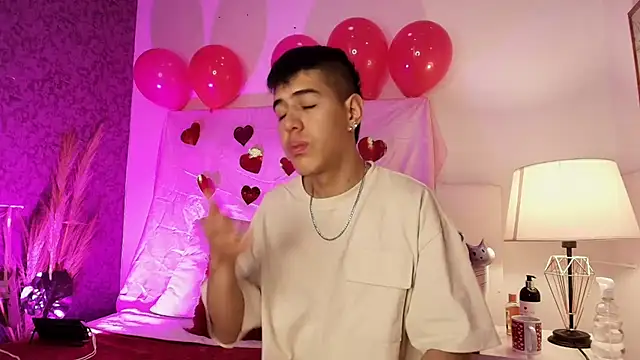 Angel Khouri online show from February 2025 08:05:01 PM