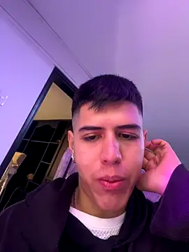 Angel Khouri online show from September 2025 04:03:01 AM