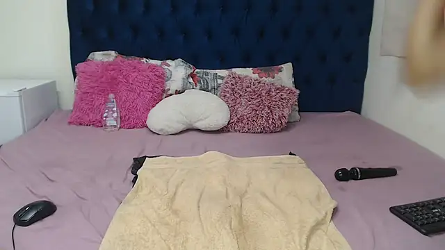 naughtiest baddy online show from March 2025 10:54:01 PM