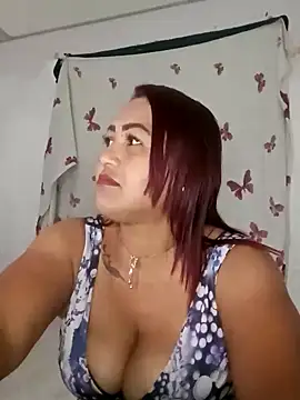 Snapshot of Abigail_BigTits chatting on January 2025 03:18:01 AM Abigail BigTits online show from January 2025 03:18:01 AM