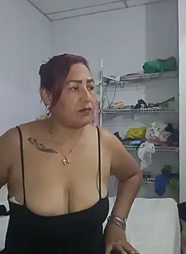 Snapshot of Abigail_BigTits chatting on October 2025 05:36:02 AM Abigail BigTits online show from October 2025 05:36:02 AM