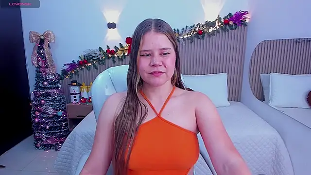 Snapshot of Annie_kurt_ chatting on December 2025 08:14:02 PM Annie kurt online show from December 2025 08:14:02 PM