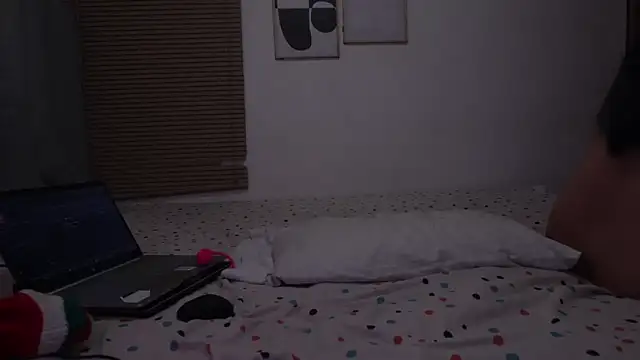 womantall99 online show from March 2026 11:59:02 AM