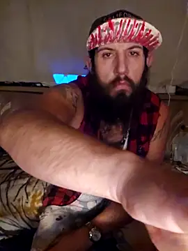 Snapshot of StruggleSnuggles chatting on October 2025 03:07:02 AM StruggleSnuggles online show from October 2025 03:07:02 AM