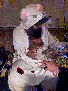 Snapshot of StruggleSnuggles chatting on November 2025 09:20:02 AM StruggleSnuggles online show from November 2025 09:20:02 AM