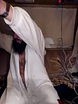 Snapshot of StruggleSnuggles chatting on November 2025 02:45:02 AM StruggleSnuggles online show from November 2025 02:45:02 AM