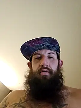 Snapshot of StruggleSnuggles chatting on December 2025 03:56:02 AM StruggleSnuggles online show from December 2025 03:56:02 AM