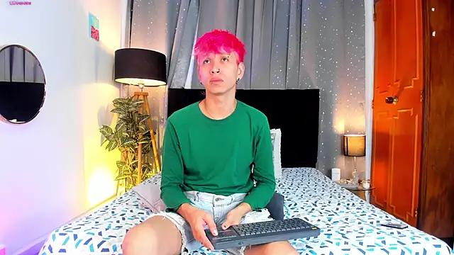 Snapshot of Brian-Ausslos chatting on February 2025 04:46:02 AM Brian-Ausslos online show from February 2025 04:46:02 AM