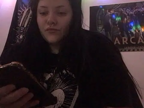 Snapshot of Gothicsiren chatting on January 2025 06:04:01 PM Gothicsiren online show from January 2025 06:04:01 PM