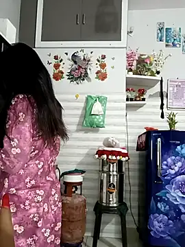 Best-Couple online show from October 2025 02:33:01 AM